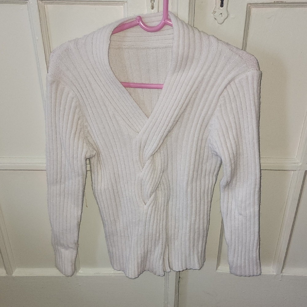 Thick White Knotted Sweater